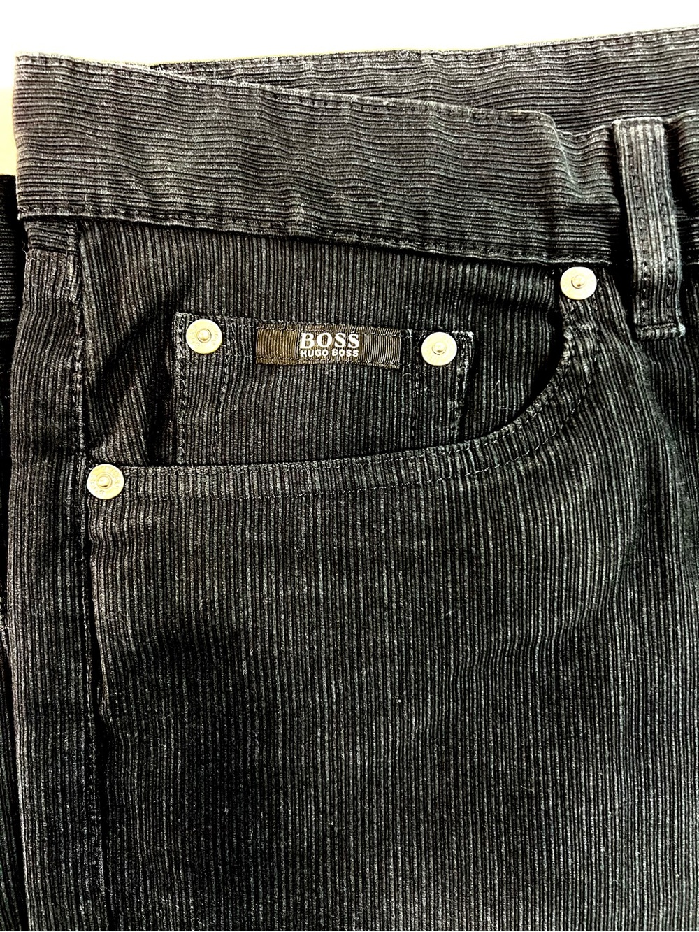 Hugo Boss Men's Black Corduroy Jeans Size W38 L34 Price $65